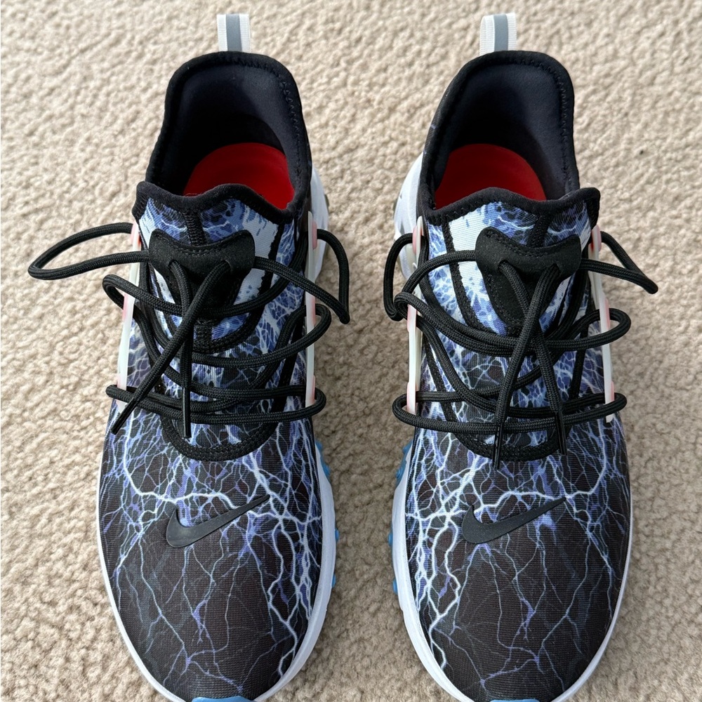 Nike React Presto “Trouble at Home”

Black, White, University Blue
